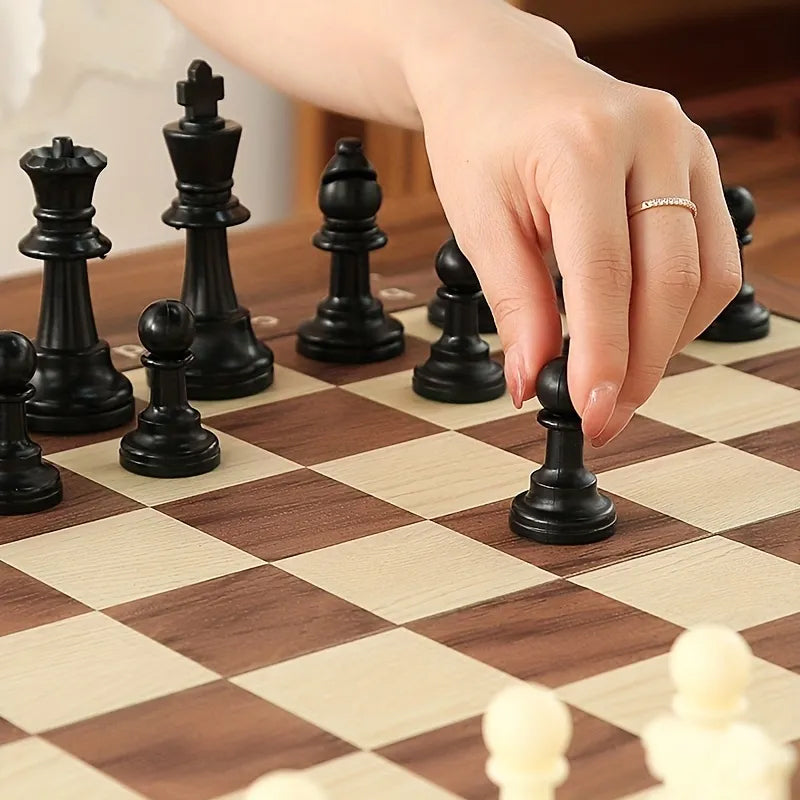 Folding Wooden Chess Gaming Set